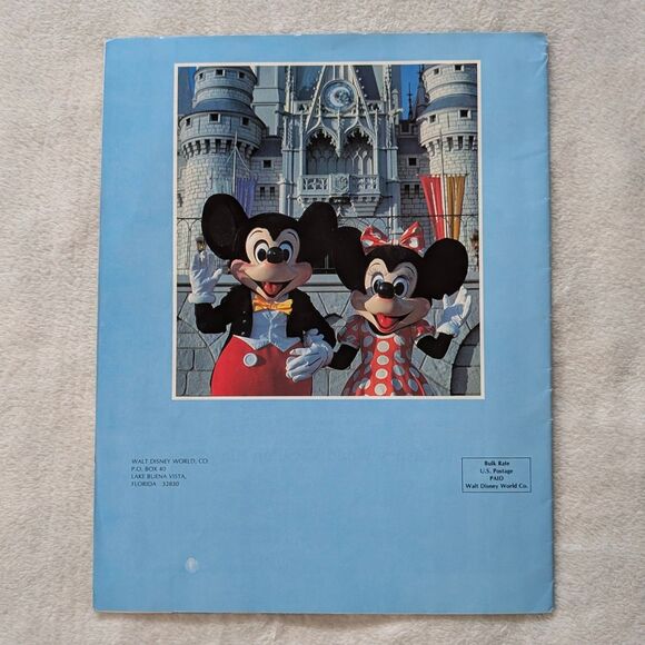 Vintage Walt Disney World Vacation Guide Magazine 70s - Picture 8 of 8